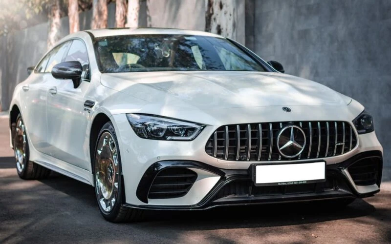 Прототип Mercedes-AMG GT згорів під час тестів в Іспанії