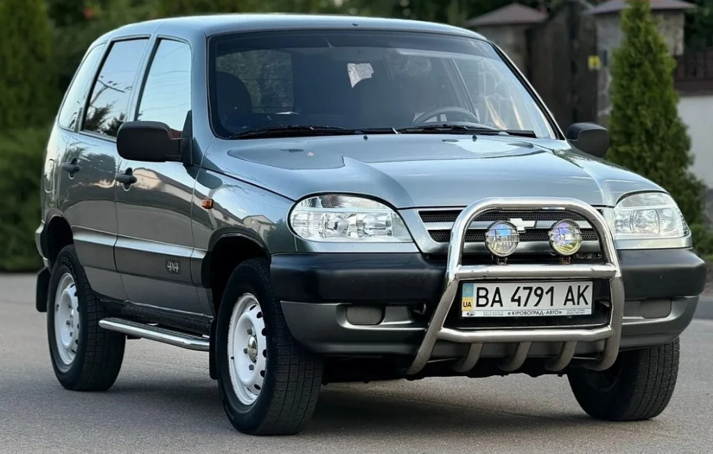 Позашляховик Chevrolet Niva 2008 року продають у стані капсули часу: яка ціна (фото)