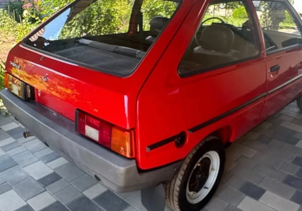 ЗАЗ 1102 Таврія 1995 ЗАЗ 1102 Таврія 1995