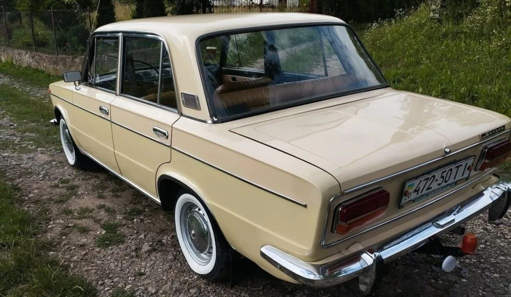 ВАЗ-2103