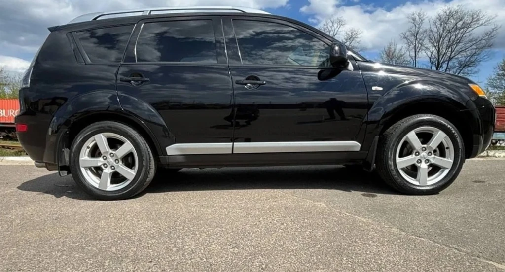 Mitsubishi Outlander 2008 з найменшим пробігом в Україні виставили на продаж: яка ціна 