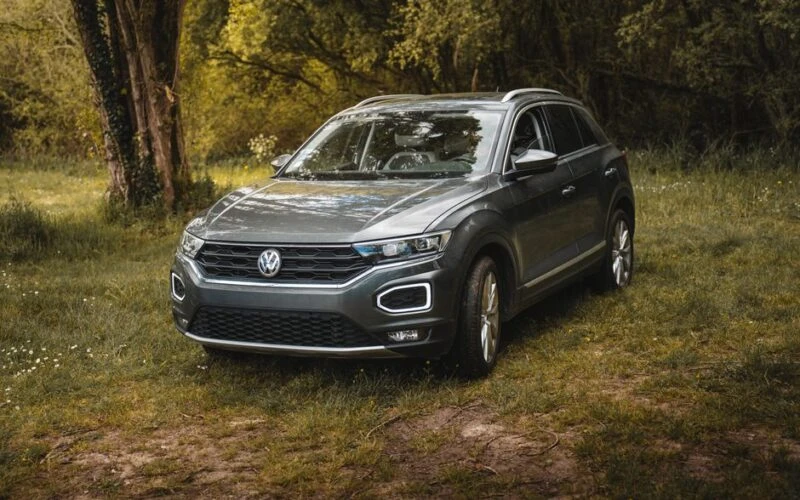 Volkswagen представив дві спецверсії Scout Traveler