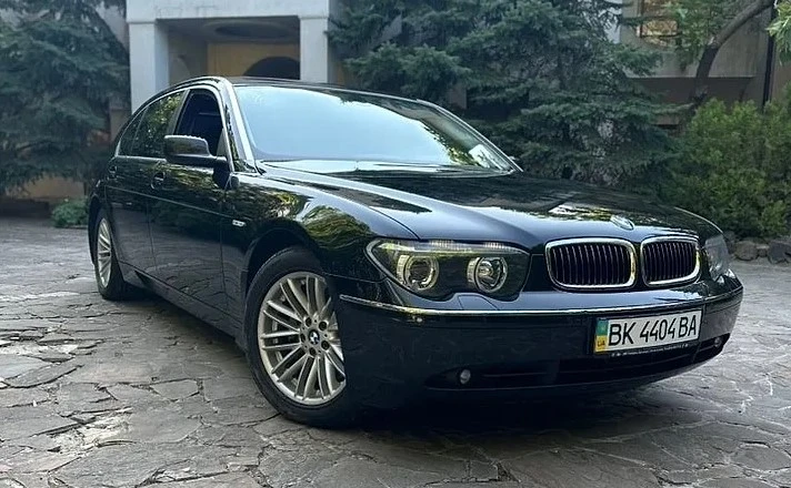 Капсулу часу BMW 7 Series E65 продають у Рівному: яка ціна (фото)