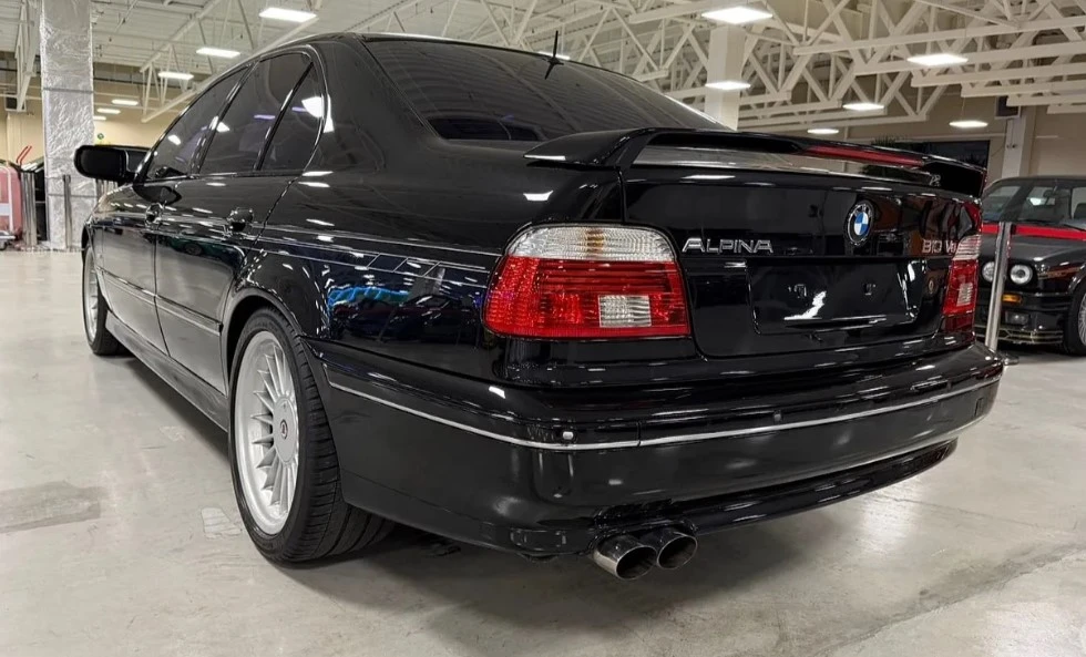 BMW-Alpina B10 2001