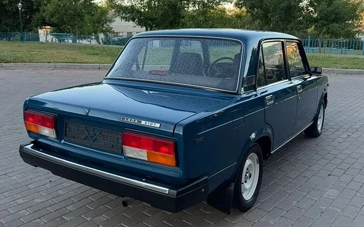 ВАЗ-2107 2004