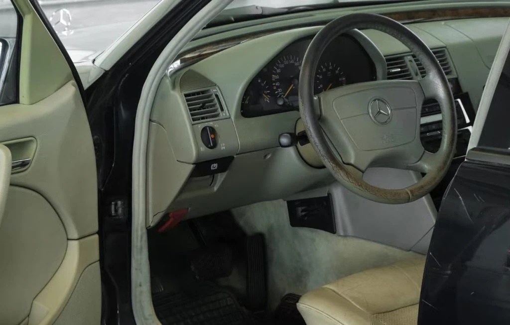 Mercedes-Benz C230 Нікі Лауди