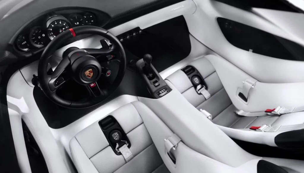 Porsche Mission S