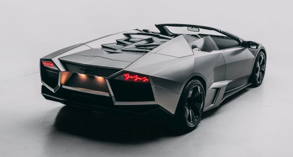 родстер Lamborghini Reventon